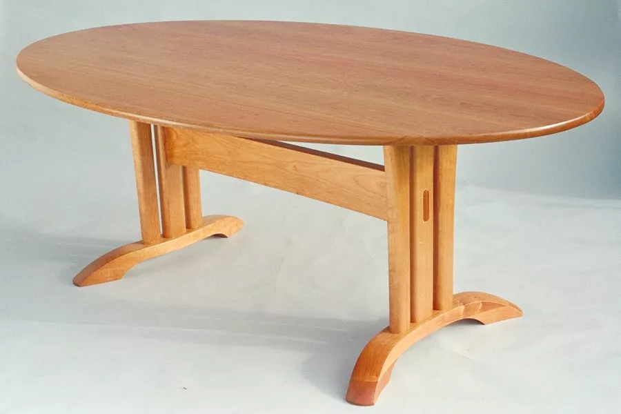 trestle table--the top is a true ellipse