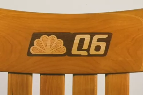 Q6 logo inlay