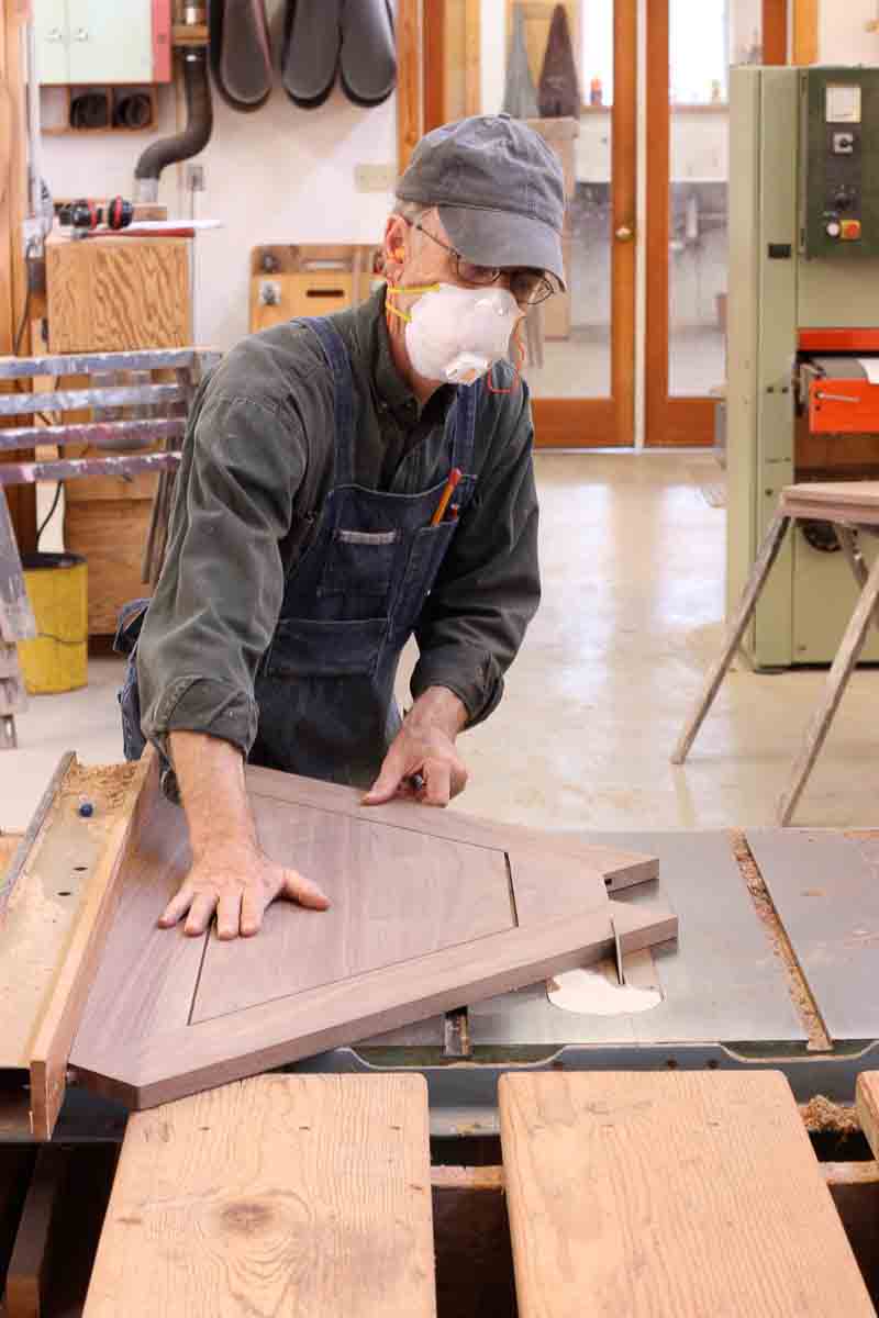 sawing corner cabinet panel