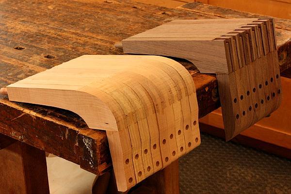 arm chair supports showing bridle joint